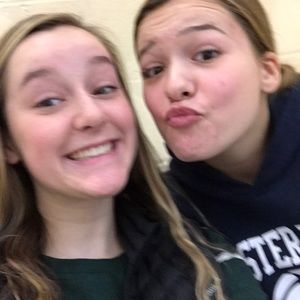 Meet your Posher, Angie